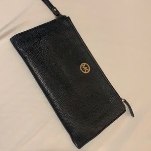 Michael Kors wristlet